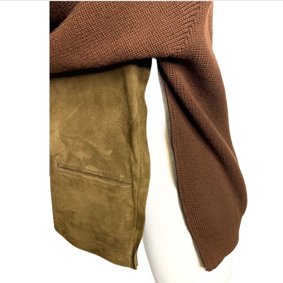 Vintage Suede Burberrys’ Brown V-Neck - Picture 7 of 8